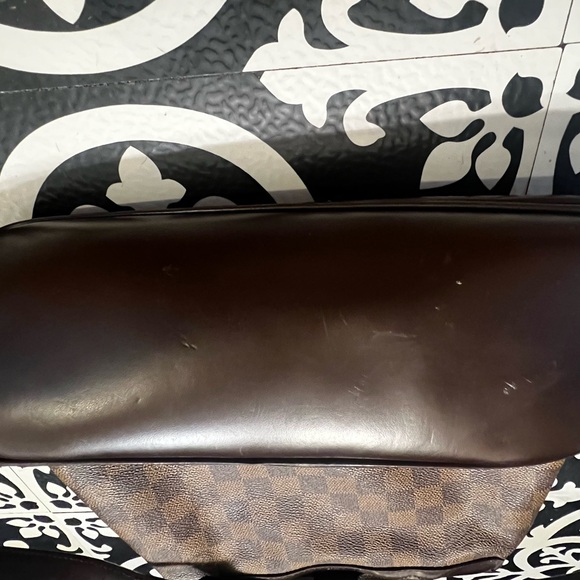 Authentic Louis Vuitton Damier Ebene SoHo backpack - Picture 2 of 14